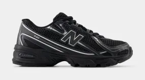740 Grade School Running Shoes (Black/Silver Metallic)