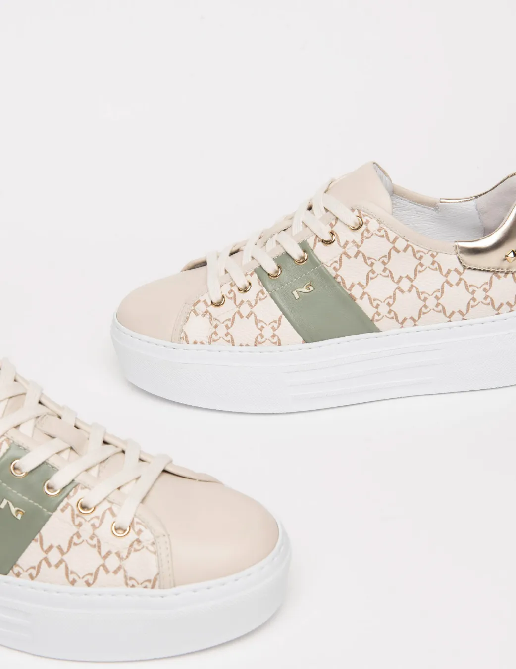 Bianco Leather Sneakers