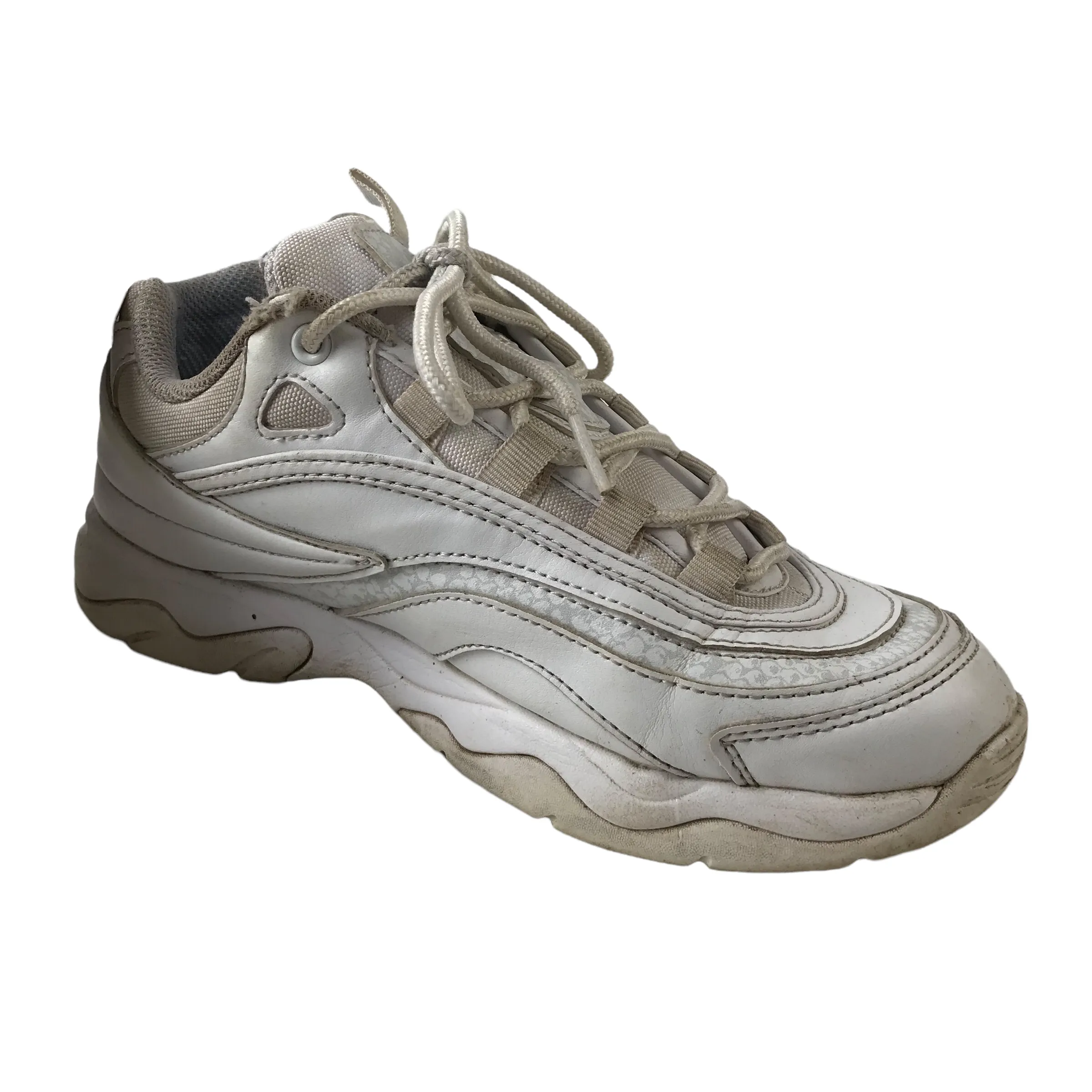 Fila trainers shoe size UK 5 white with laces