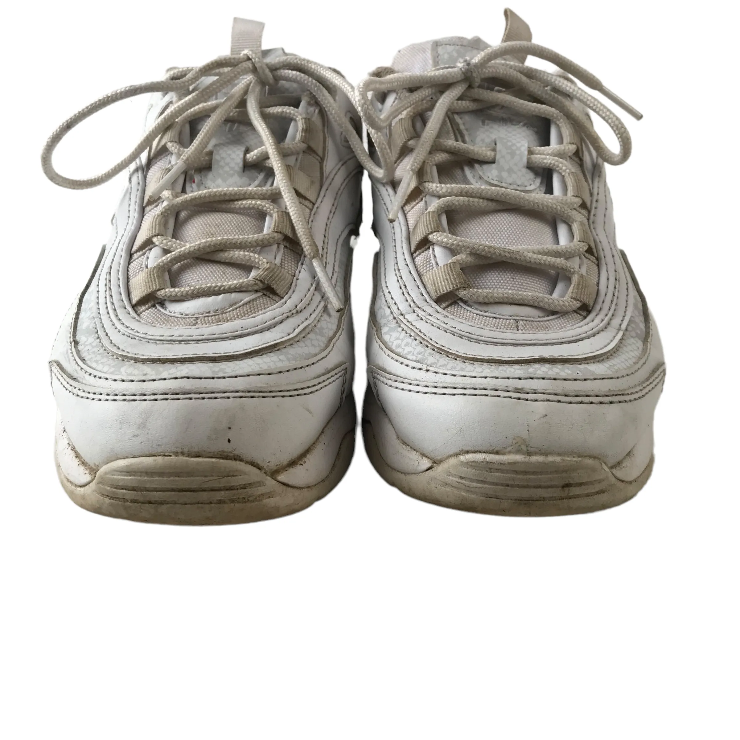 Fila trainers shoe size UK 5 white with laces