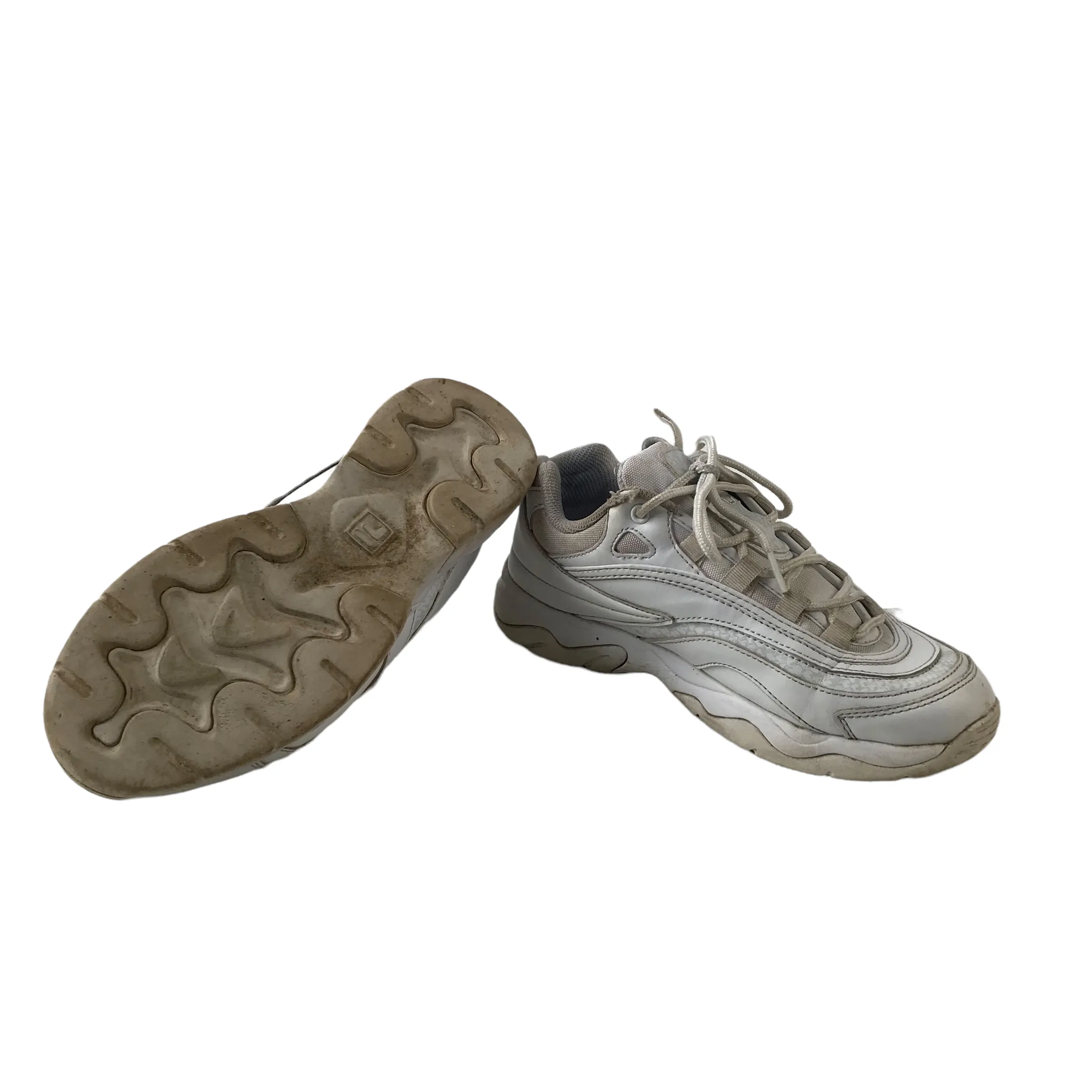 Fila trainers shoe size UK 5 white with laces