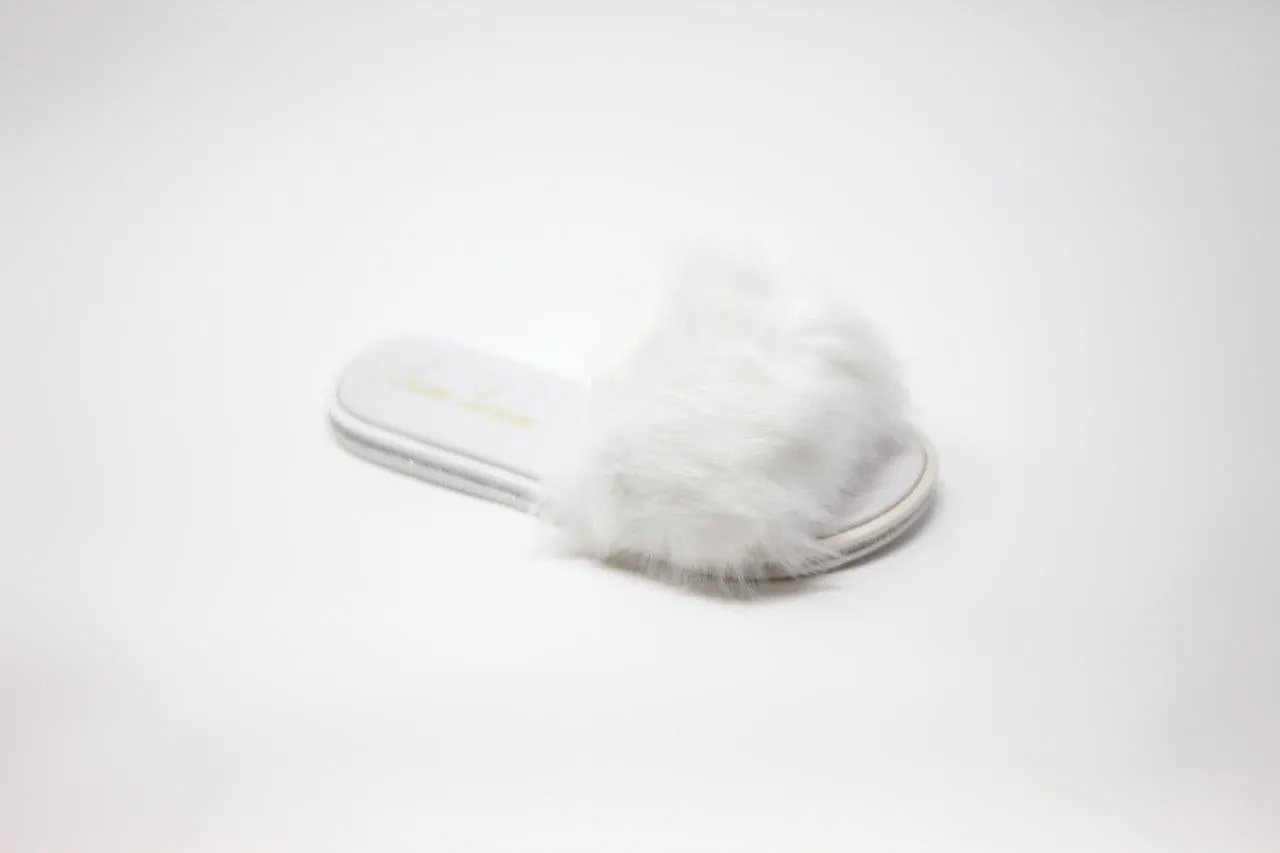 FLUFFY FAUX FUR SLIPPER FLAT WITH SILKY FABRIC