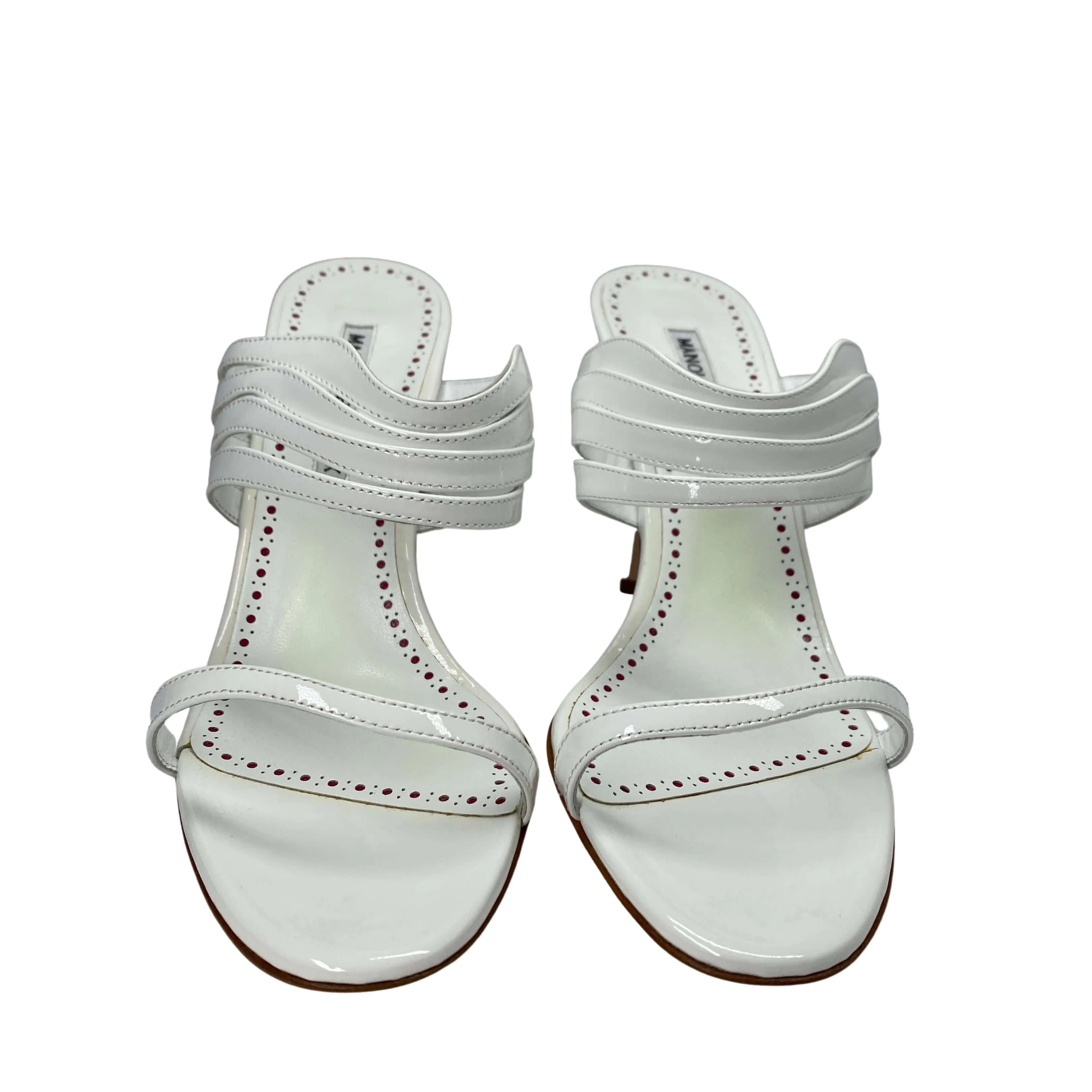 Manolo Blahnik Bridal High Heels - Curatora