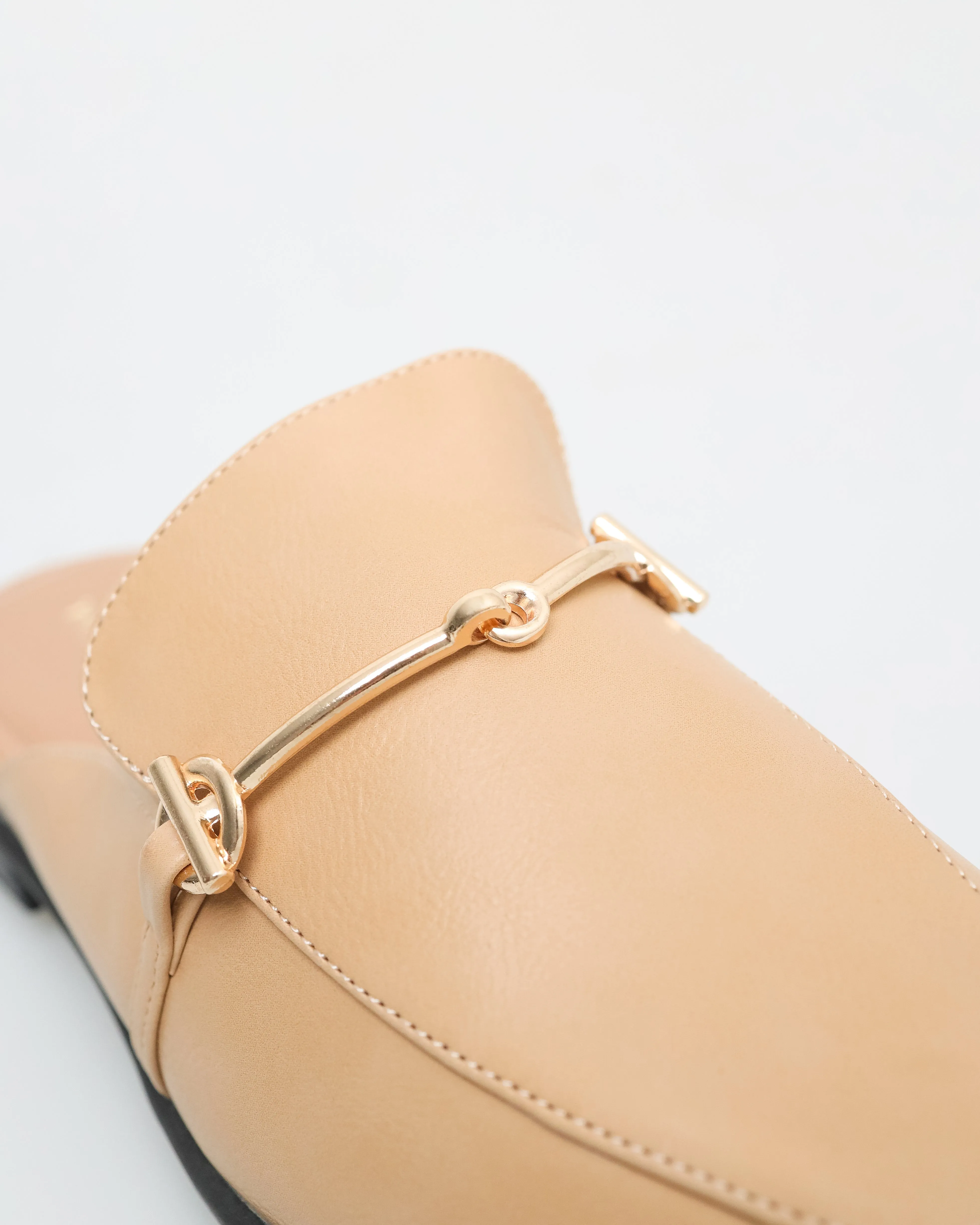 Tomaz FL061 Ladies Buckle Mules