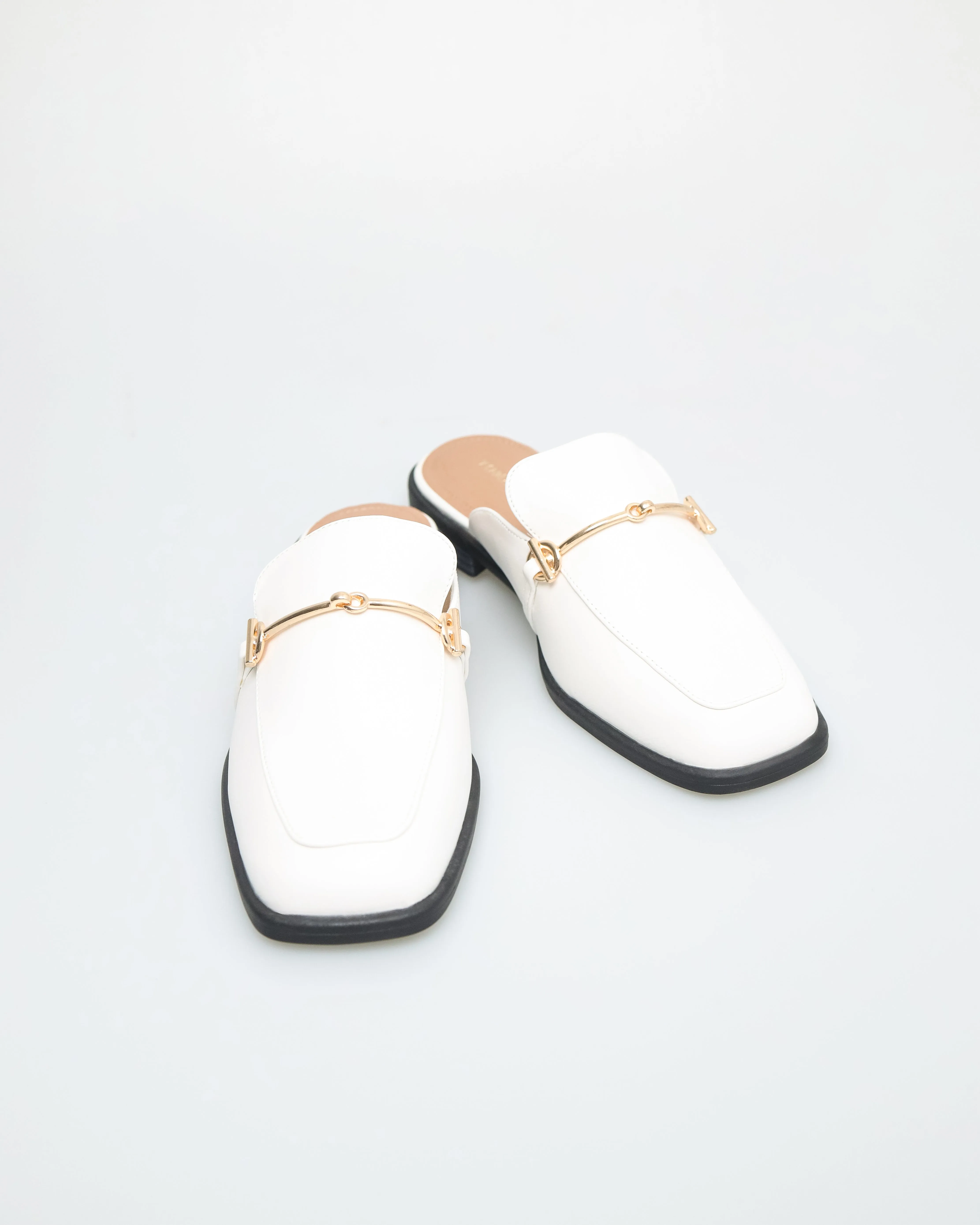 Tomaz FL061 Ladies Buckle Mules