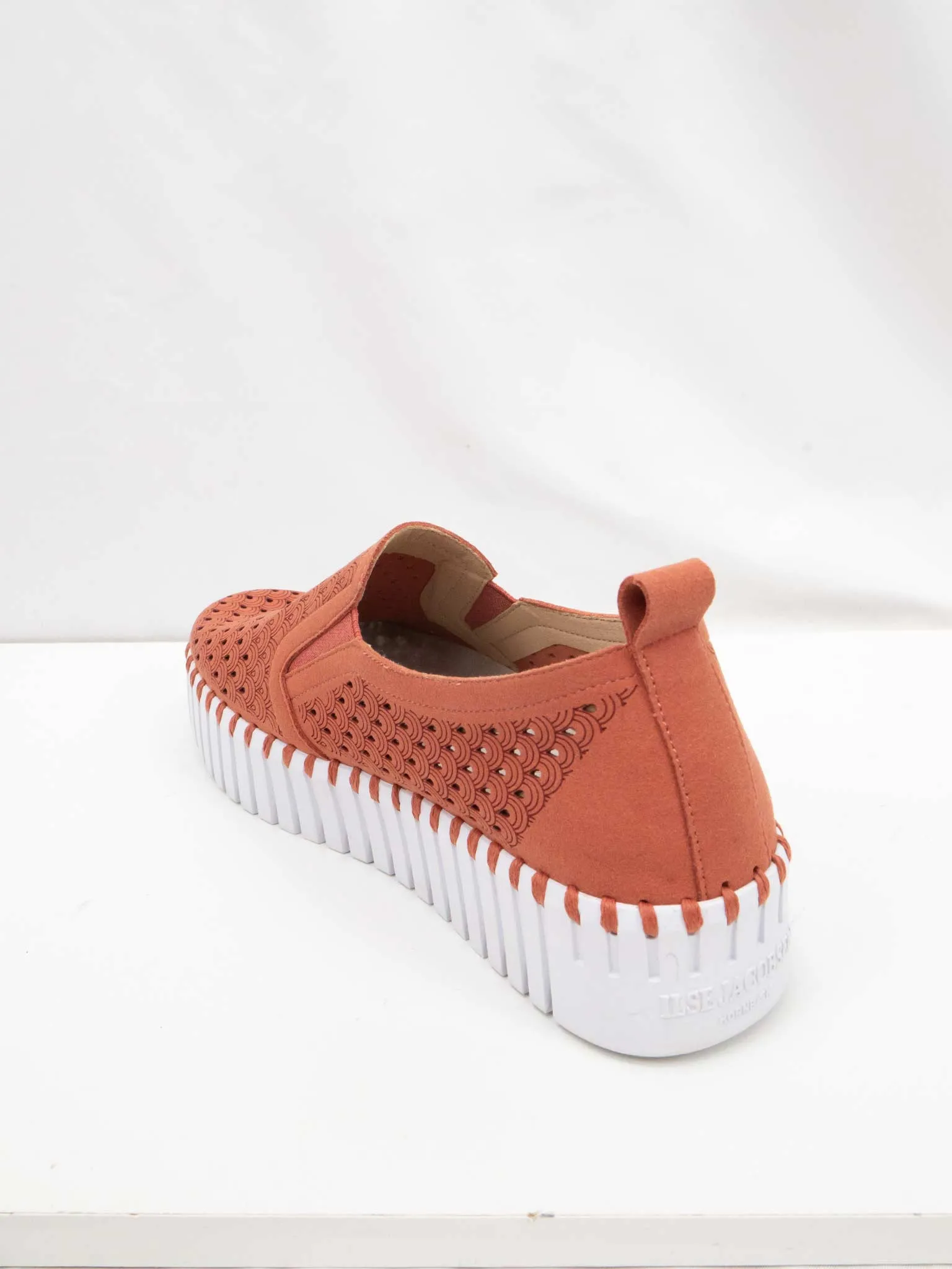 Tulip 141 Platform Slip-On Sneaker in Brick